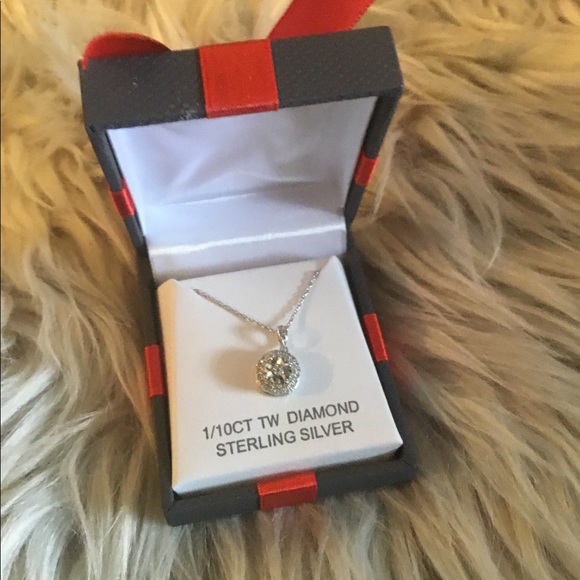 New Diamond Necklace - Picture 5 of 6